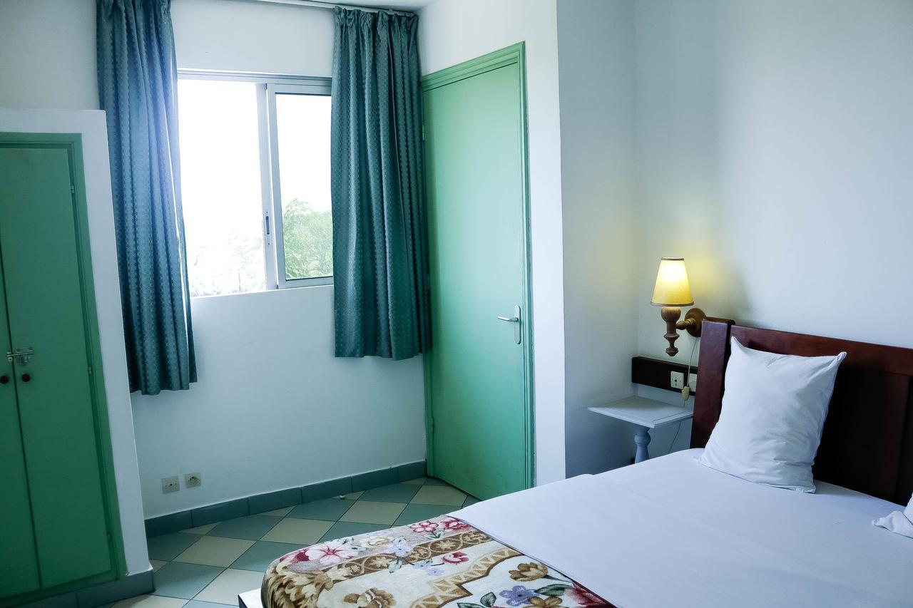 Tchero Appartement 1 Douala Extérieur photo